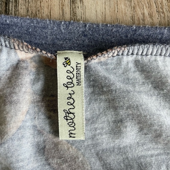 Motherbee Maternity Blue Floral Dress with Side Ruching, size small - Picture 5 of 9